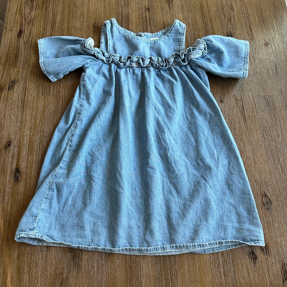 2/24$ Zara Girls Blue Cold Shoulder Denim Dress with Ruffles size 9